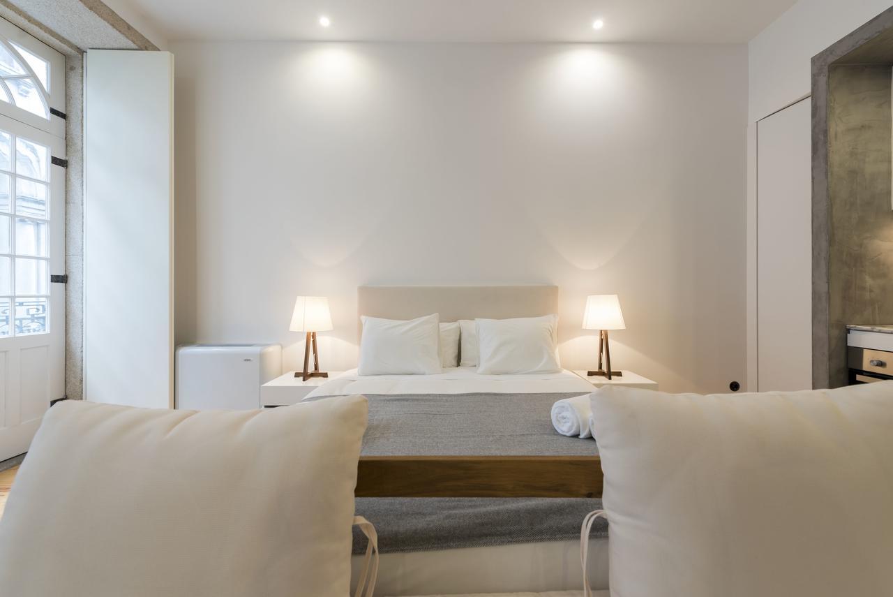 Lovelystay - Rico's - Almada 1ºf Apartment *