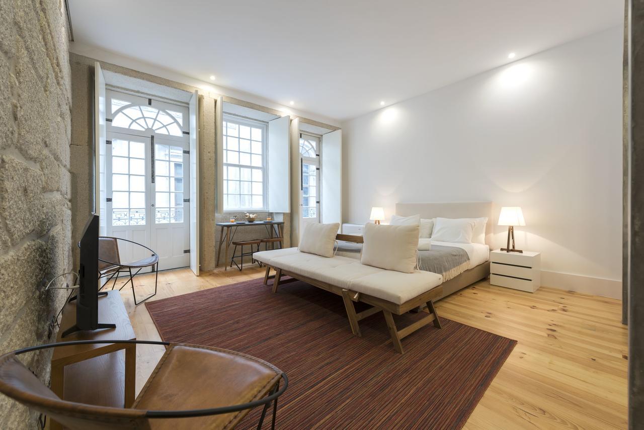 Lovelystay - Rico's - Almada 1ºf * Porto